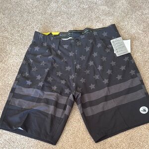 Men’s Body Glove Black Star Pattern Boardshorts